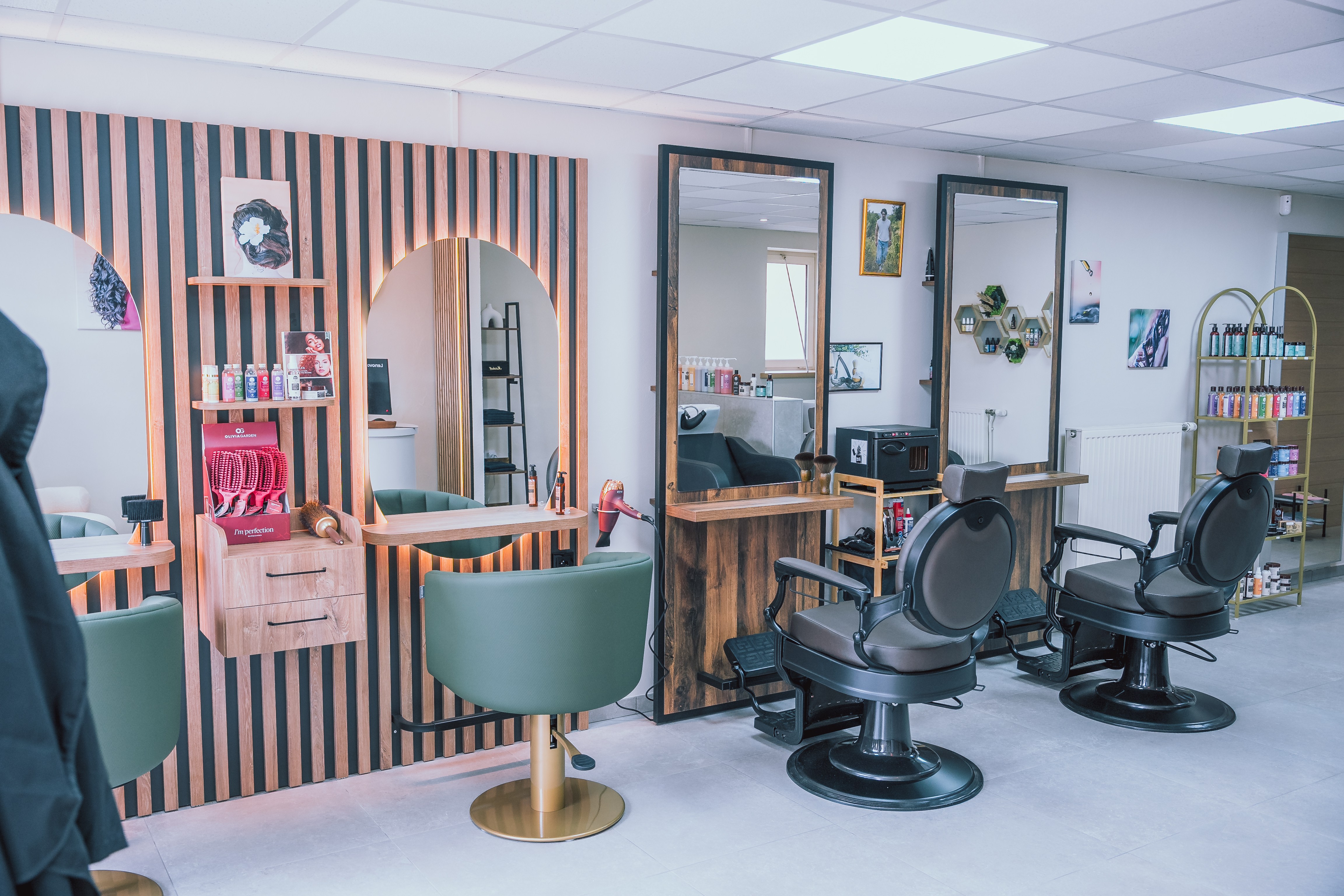 Salon de coiffure à Houtaud